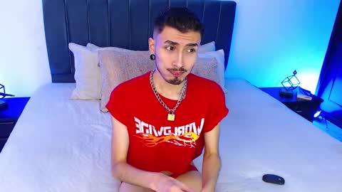 Snapshot of richard_carter_ chatting on 02/13/25, 03:50 Richard online show from 02/13/25, 03:50