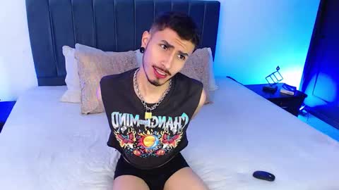 Snapshot of richard_carter_ chatting on 02/19/25, 05:49 Richard online show from 02/19/25, 05:49