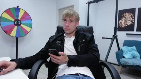 Snapshot of richard_hards chatting on 06/03/26, 04:45 RICHARD HARDS online show from 06/03/26, 04:45