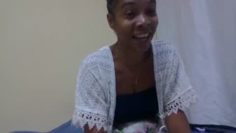 Snapshot of richella34 chatting on 06/09/26, 06:36 richella34 online show from 06/09/26, 06:36
