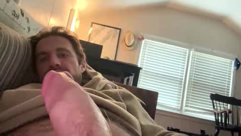 Snapshot of richielawrence chatting on 11/30/25, 07:29 Richie Lawrence online show from 11/30/25, 07:29