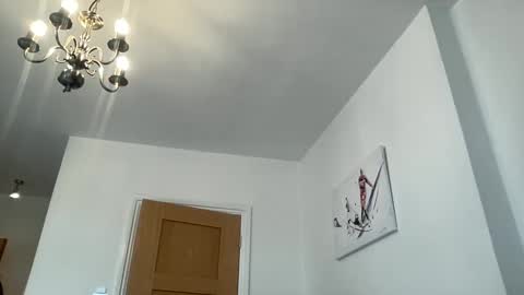 londongent online show from 12/16/24, 12:16