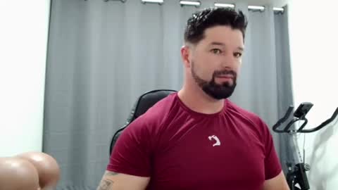 Snapshot of richrolland chatting on 11/16/25, 01:39 Rickseduction online show from 11/16/25, 01:39