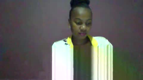 ricie001 online show from 01/15/26, 08:23