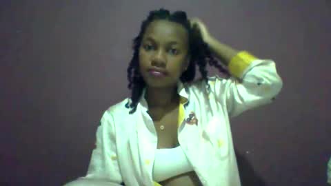 ricie001 online show from 01/18/26, 02:48