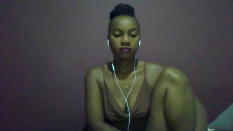 ricie001 online show from 02/19/26, 02:29
