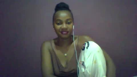 ricie001 online show from 02/25/26, 08:02