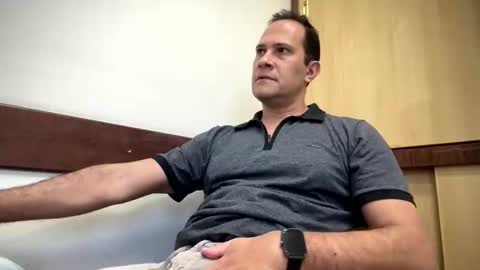 Rick Arian online show from 10/06/25, 01:08