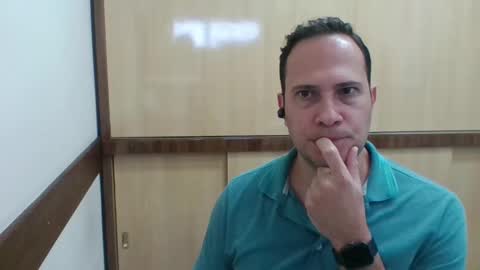 Snapshot of rick503835 chatting on 11/05/25, 01:11 Rick Arian online show from 11/05/25, 01:11