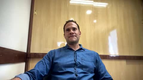 Snapshot of rick503835 chatting on 11/11/25, 03:01 Rick Arian online show from 11/11/25, 03:01