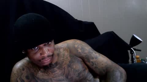 Snapshot of rickavelli chatting on 09/16/25, 04:57 Rick online show from 09/16/25, 04:57