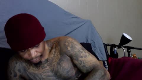 Snapshot of rickavelli chatting on 10/30/25, 05:46 Rick online show from 10/30/25, 05:46