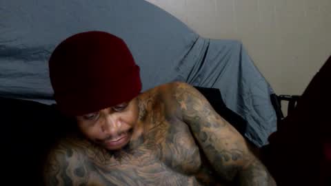 Snapshot of rickavelli chatting on 11/05/25, 12:54 Rick online show from 11/05/25, 12:54