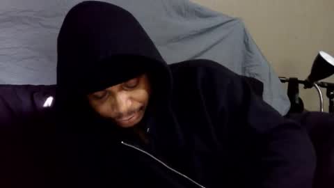 Snapshot of rickavelli chatting on 11/10/25, 02:38 Rick online show from 11/10/25, 02:38