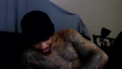 Snapshot of rickavelli chatting on 01/09/26, 04:43 Rick online show from 01/09/26, 04:43