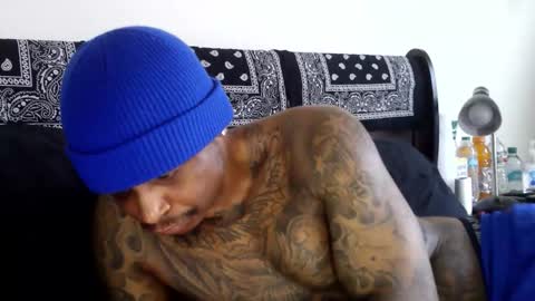 Snapshot of rickavelli chatting on 03/19/26, 02:32 Rick online show from 03/19/26, 02:32