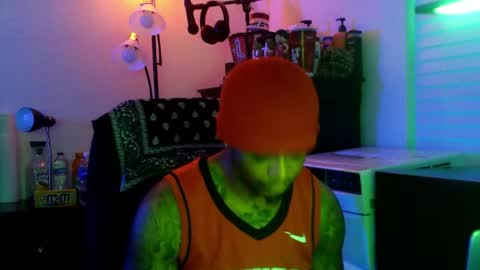 Snapshot of rickavelli chatting on 04/19/26, 12:54 Rick online show from 04/19/26, 12:54