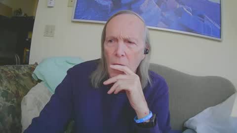 Snapshot of rickl56 chatting on 01/15/25, 08:26 rickl56 online show from 01/15/25, 08:26