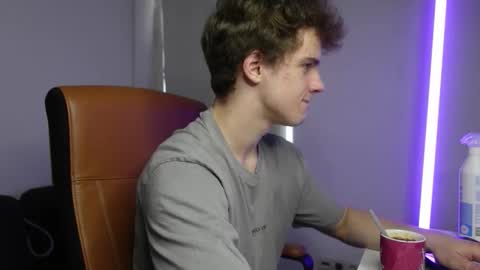 RICKY BECKO online show from 09/21/25, 02:29