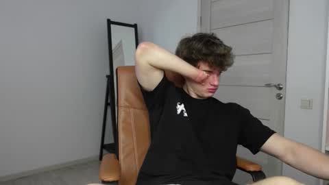 RICKY BECKO online show from 10/08/25, 02:36