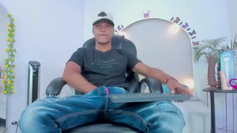 Ricky  online show from 11/06/25, 08:10