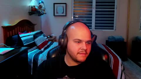 Snapshot of rickyj1012 chatting on 12/29/24, 12:09 Ricky online show from 12/29/24, 12:09