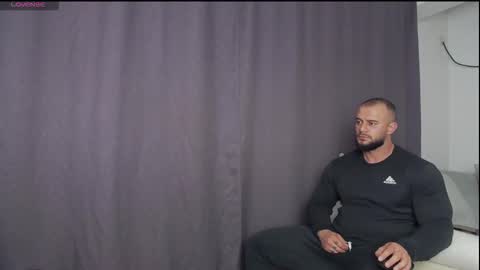 Snapshot of rickymiami1 chatting on 10/10/25, 07:46 rickymiami1 online show from 10/10/25, 07:46