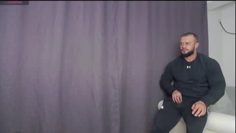 Snapshot of rickymiami1 chatting on 10/15/25, 06:19 rickymiami1 online show from 10/15/25, 06:19