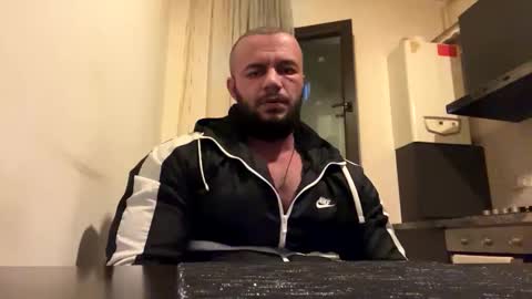 Snapshot of rickymiami1 chatting on 10/26/25, 06:58 rickymiami1 online show from 10/26/25, 06:58