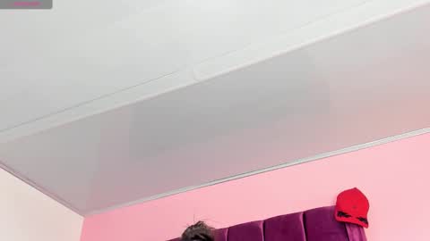 Rihanna hotx online show from 09/20/25, 06:25