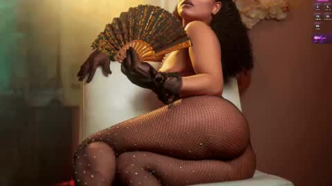 Snapshot of rihannadeep chatting on 03/11/25, 01:12 Sara online show from 03/11/25, 01:12