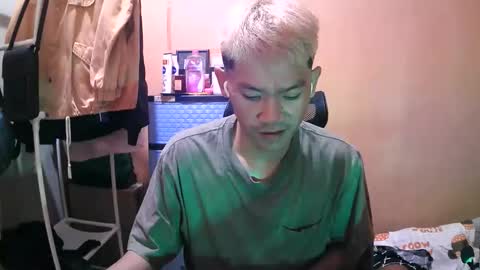 riiichie12 online show from 11/11/25, 04:18