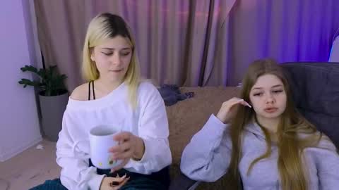 Rina online show from 12/16/25, 04:56