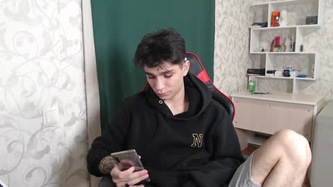 Snapshot of rik_and chatting on 12/04/24, 04:49 Rick online show from 12/04/24, 04:49