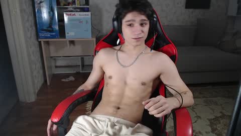 Snapshot of rik_and chatting on 01/08/25, 10:27 Rick online show from 01/08/25, 10:27