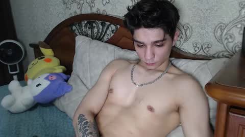 Snapshot of rik_and chatting on 02/22/25, 03:47 Rick online show from 02/22/25, 03:47