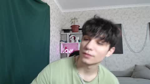 Snapshot of rik_and chatting on 03/09/25, 07:12 Rick online show from 03/09/25, 07:12