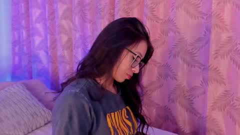 Riley online show from 10/09/25, 12:19