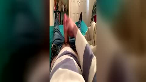 rimzari136 online show from 07/04/26, 04:57