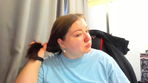 rina16 online show from 11/04/25, 10:25