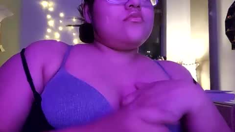 Snapshot of rina2329 chatting on 03/06/25, 05:57 RIna online show from 03/06/25, 05:57