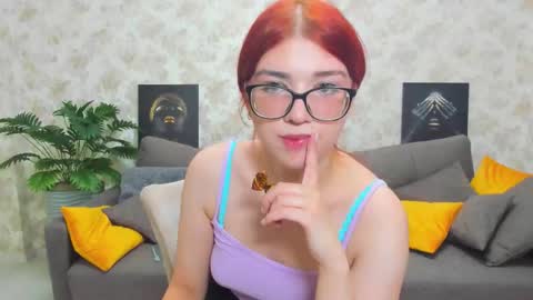 Rina online show from 09/10/25, 08:58