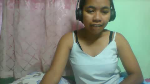 Snapshot of rinah856024 chatting on 02/05/26, 06:23 rinah856024 online show from 02/05/26, 06:23