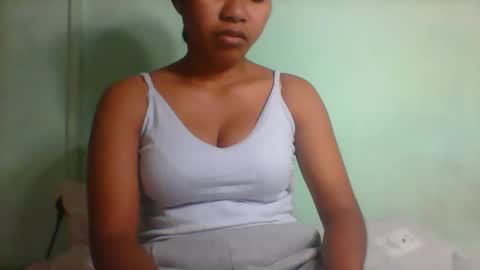 Snapshot of rinah856024 chatting on 02/11/26, 05:34 rinah856024 online show from 02/11/26, 05:34