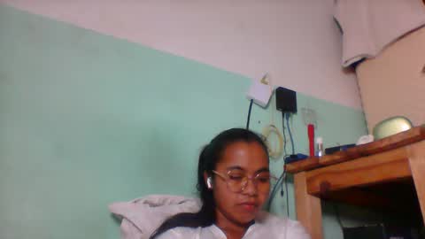 Snapshot of rinah856024 chatting on 04/30/26, 05:52 rinah856024 online show from 04/30/26, 05:52