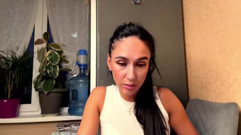 Snapshot of rinaurea chatting on 07/23/26, 06:06 Oksana online show from 07/23/26, 06:06