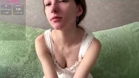 Snapshot of rinvega chatting on 06/20/26, 07:11 Mary online show from 06/20/26, 07:11