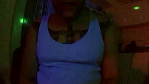 Snapshot of riod_rainforest_1983 chatting on 11/01/25, 09:39 Rotrigo online show from 11/01/25, 09:39