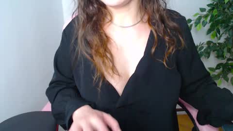 Ripe cherries online show from 09/23/25, 08:12