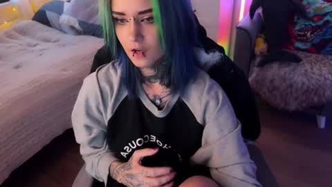   DianaBrite            fansl y online show from 10/25/25, 01:40